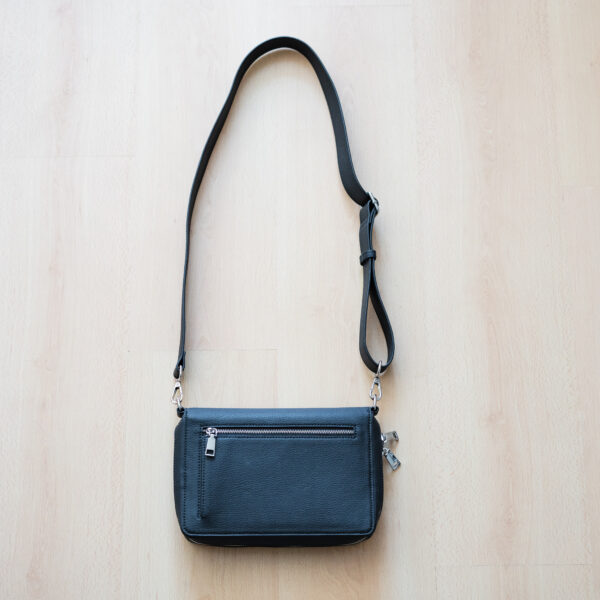 Book Cover Bag L - Image 2