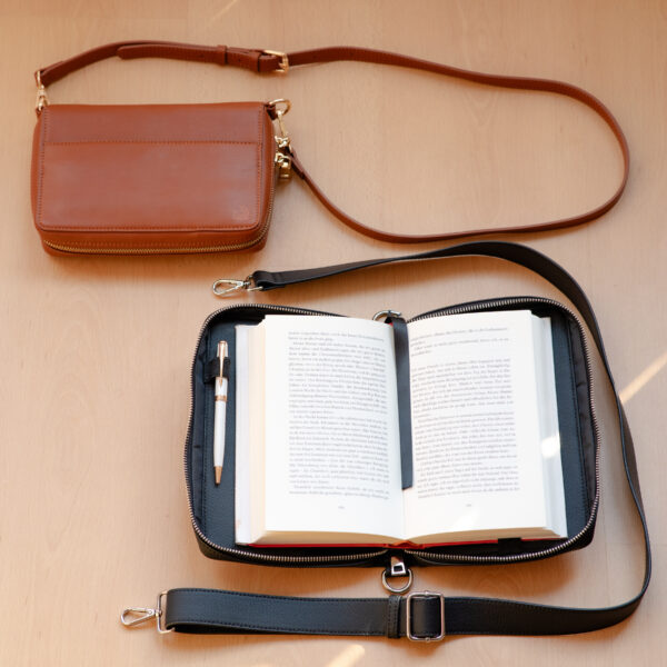 Book Cover Bag L - Image 13
